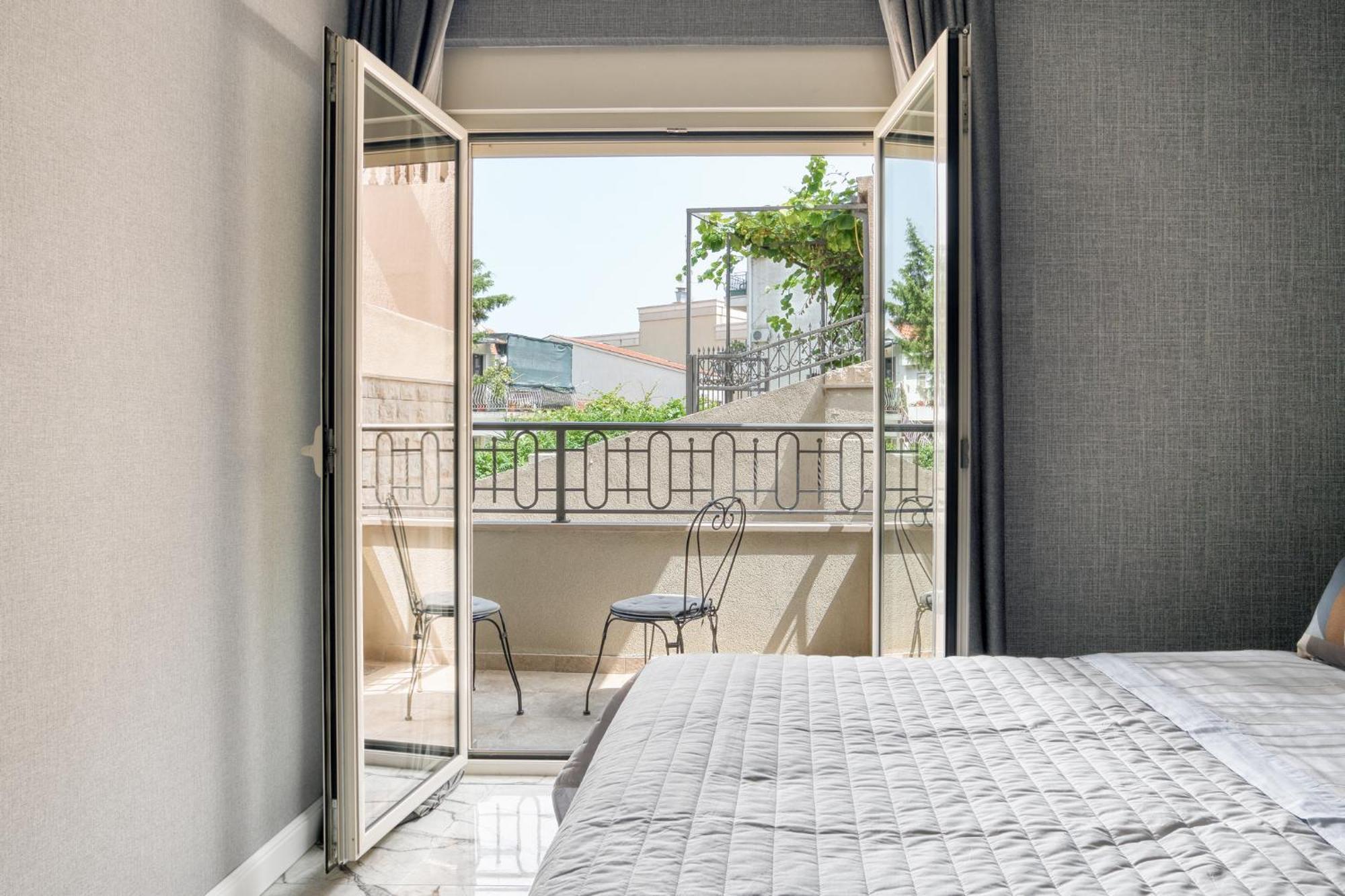 Ap Royal Oak - 2 Bedroom Apartment In Budva Extérieur photo