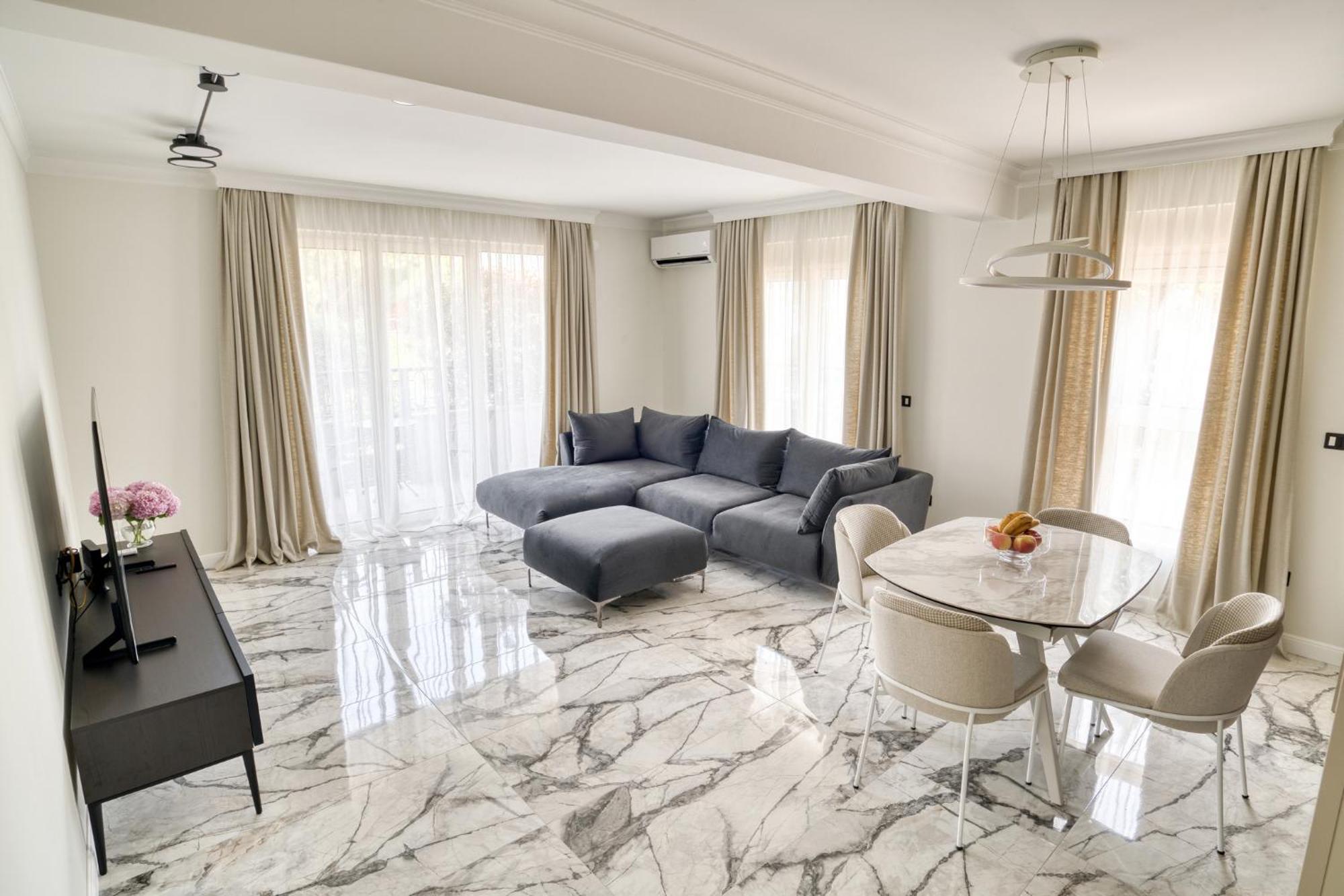 Ap Royal Oak - 2 Bedroom Apartment In Budva Extérieur photo